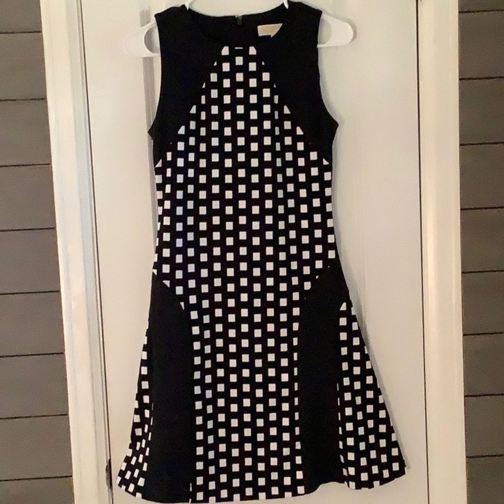 Michael Michael Kors Black/White Color Block Sleeveless Dress 0 EUC